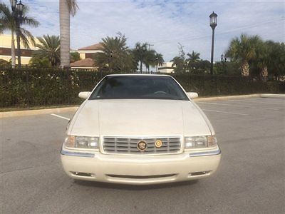 Cadillac : Eldorado 2dr Touring Coupe 67 000 original miles florida garage kept pearl white stunning condition wow