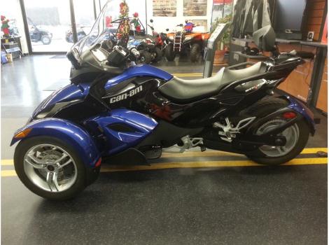 2010 Can-Am Spyder Roadster RS