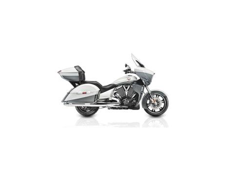 2015 Victory Cross Country Tour Two-Tone White Pearl