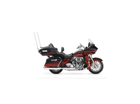 2015 Harley-Davidson FLTRUSE - CVO Road Glide Ultra