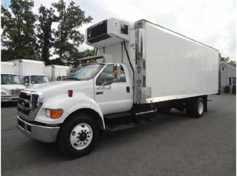2005 FORD F7500