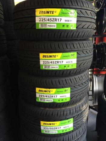 Four Brand New 235 30 22 DELINTE THUNDER D7 Tires, 0