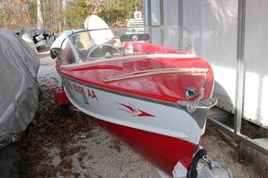 1959 CLASSIC ARKANSAS TRAVELER RUNABOUT