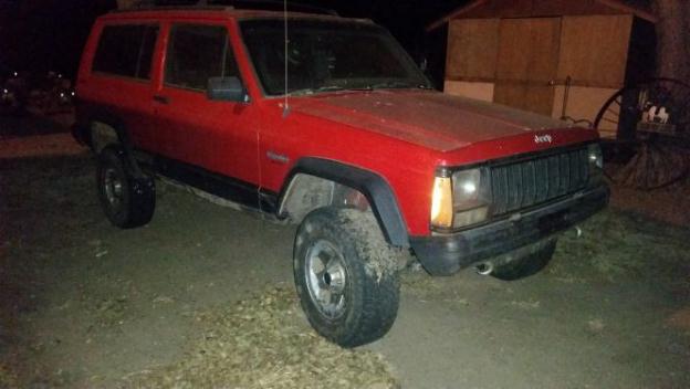 Two 96 jeep cherokee sports for sale. Price is for both., 1