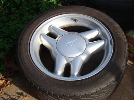 Ford Mustang Wheels & Tires, 1