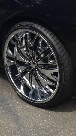 24 inch rims universal lug/bolt pattern