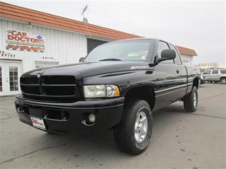 2000 Dodge Ram 1500 Quad Cab Pickup Short Bed, 0