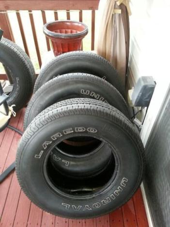 Set of Uniroyal Laredo Tires 265/70R/16, 2