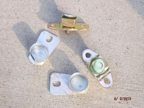 97 chevy tail gate hinges, 1