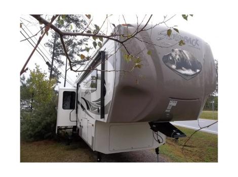 2015 Forest River SILVERBACK 37BH