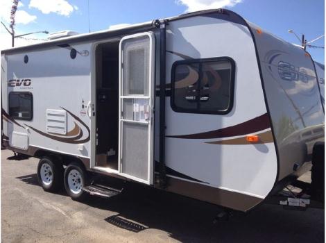 2014 Forest River EVO T1860