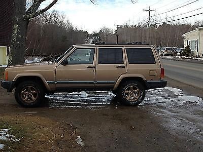 1999 Jeep Cherokee Limited Sport Utility 4