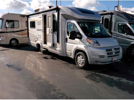 2015 Winnebago TREND 23L