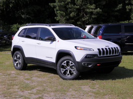 New 2015 Jeep Cherokee Trailhawk