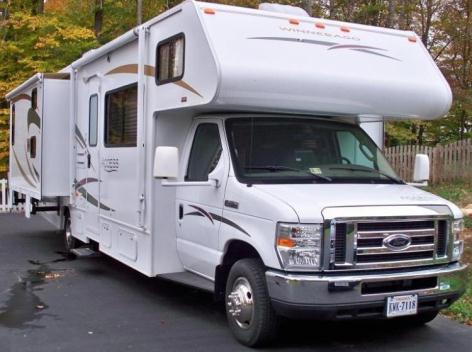 2008 Winnebago Access 31J