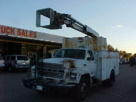 Ford f800 boom truck for sale