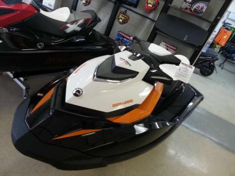 2014  Sea-Doo  GTR 215