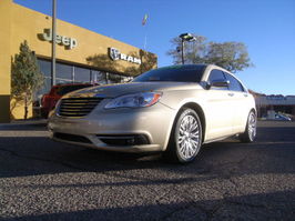 Used 2011 Chrysler 200 Limited