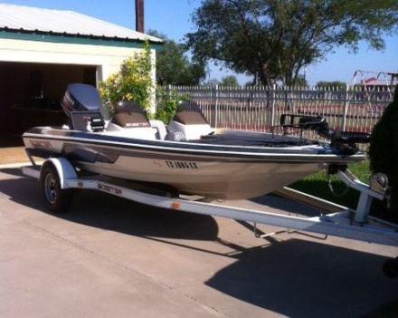 1994 Skeeter Bass Boat