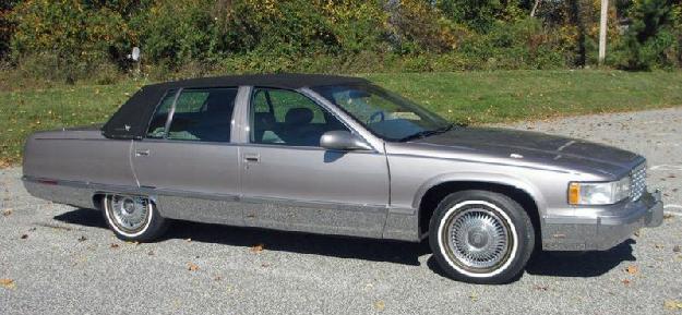 1995 Cadillac Fleetwood Brougham for: $19500