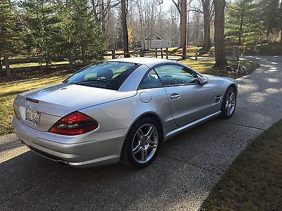 Mercedes-Benz : SL-Class Roadster/AMG trim car