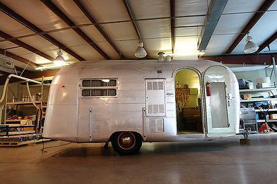 Vintage 1955 19ft SILVER STREAK JET Travel Trailer Airstream