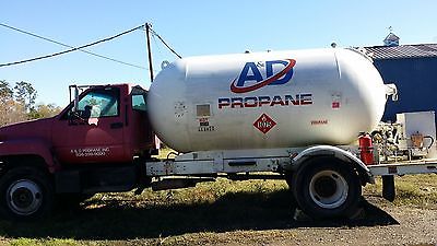 Chevrolet : Other PROPANE BOBTAIL DELIVERY VEHICLE 2600 GALLON TANK