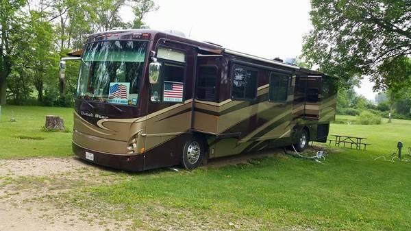 2007 Newmar Dutch Star 4023 For Sale in Manor, Texas 78653