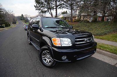 Toyota : Sequoia Limited Sport Utility 4-Door Sequoia Limited, Leather, Heated Seats, CarFax, Moonroof, 3rd Row, AWD!