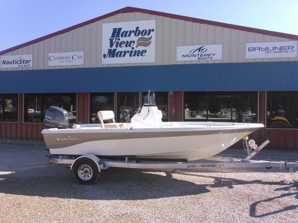 2016 NauticStar 1810 NauticBay