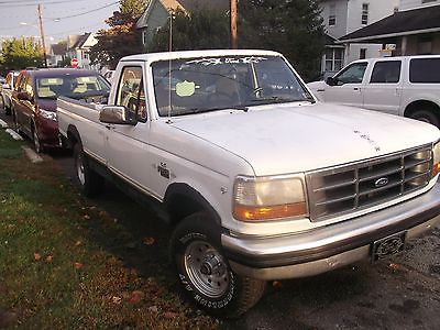 Ford : F-150 XLT Ford F-150 4x4 truck for parts
