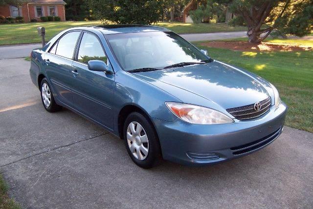 Like new 2003 Toyota Camry Special Edition Sedan for $1200