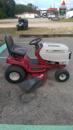 White outdoor 46inch Riding Mower