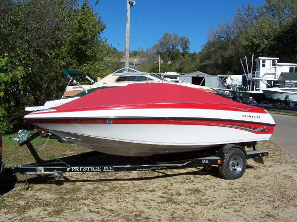 2003 Crownline 180 BR