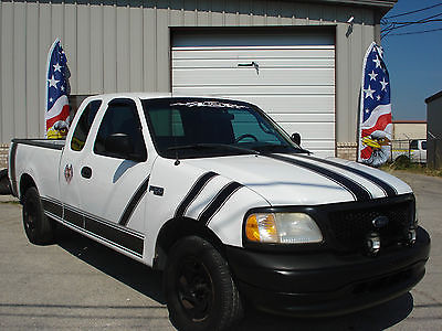 Ford : F-150 XL 2001 ford f 150 xl one of a kind patriotic truck low miles lots of extras