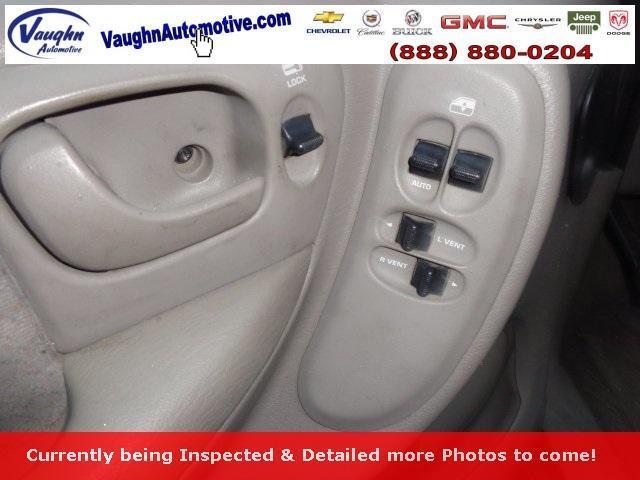 2001 Dodge Grand Caravan 4D Passenger Van Sport, 3