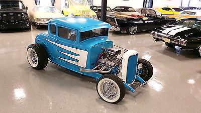 Ford : Model A TWO DOOR 1930 ford 5 window coupe high dollar build 350 ci 50 photos in description