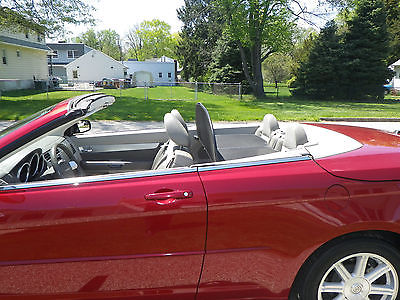 Chrysler : Sebring Touring Convertible 2-Door 2008 chrysler sebring convertible like new condition 20 000 miles