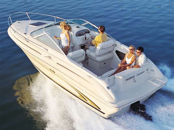 1998 Sea Ray 215 Express Cruiser