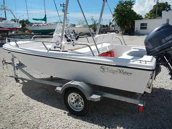 2015 Edgewater 158 CS