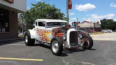 Ford : Model A TWO DOOR 1931 ford streetrod 5 window coupe all steel w glass d 340 ci v 8 w 4 speed