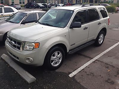Ford : Escape XLT 2008 ford escape xlt 4 d utility 4 wd pearl white 138 k 6000 obo