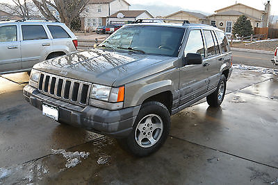 Jeep : Grand Cherokee Laredo 1997 jeep grand cherokee laredo 4 x 4 4.0 l