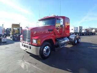 2012 Mack Pinnacle Chu613