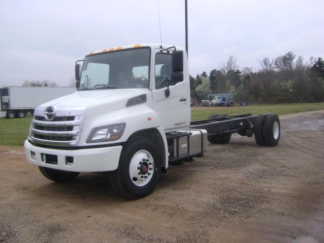 2016 Hino 268a