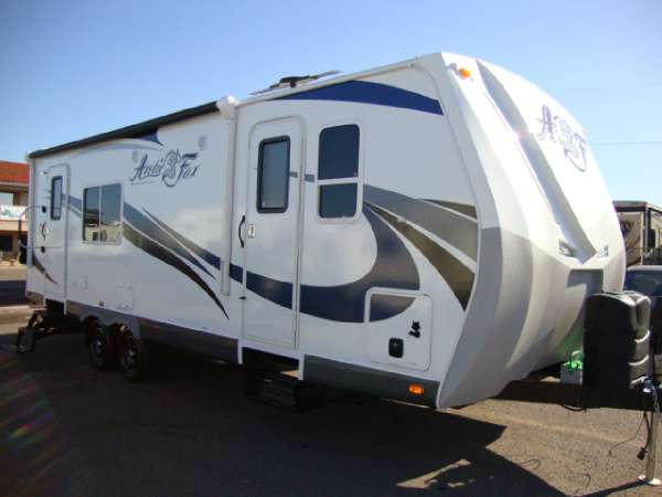 2016 Northwood Arctic Fox 25W Classic