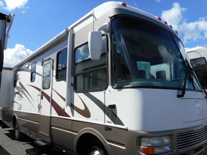 2001 National Rv SeaView 8331