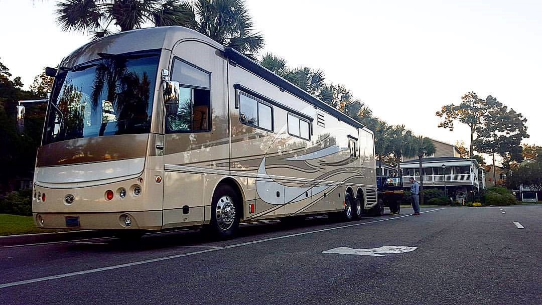 2001 American Coach American Eagle 40EVS Fleetwood