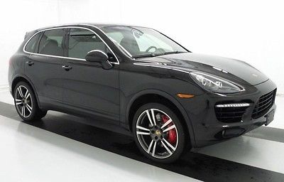 Porsche : Cayenne Turbo S Guards Red Pano Bluetooth Ventilated Full Leather XM Bose Backup Park Assist Navigation