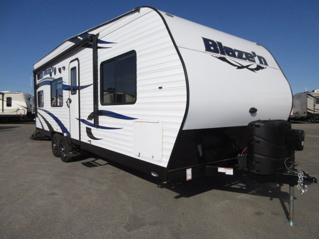 Pacific Coachworks Blaze N 25fs 160 W Solar W Inverter rvs for sale